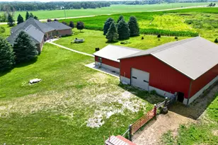 10599 State Hwy 56, Le Roy, MN 55951 - Photo 3