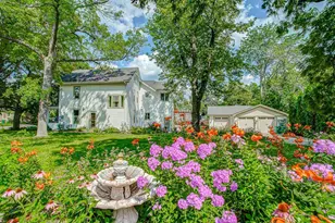 429 Pine St W, Stillwater, MN 55082 - Photo 1