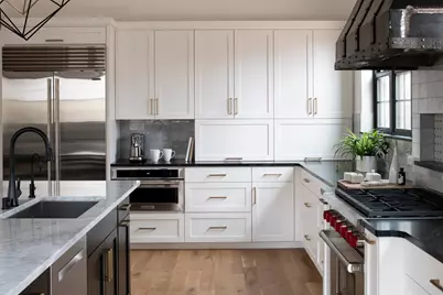 209 Quail Street, Mahtomedi, MN 55115 - Photo 3