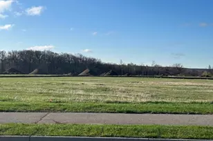 901 Prateria Ct, Avon, MN 56310 - Photo 1