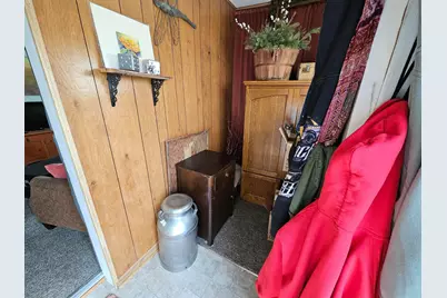 517 Warren Avenue, Spring Valley, MN 55975 - Photo 9