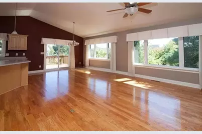 717 S Shore Drive, Detroit Lakes, MN 56501 - Photo 11