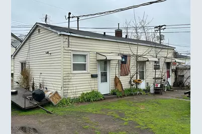 126 W Columbia Street, Chippewa Falls, WI 54729 - Photo 3