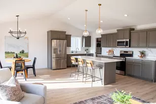 6672 14th St S, Fargo, ND 58104 - Photo 3