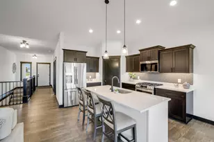 490 Sea Wing Blvd, Prescott, WI 54021 - Photo 15