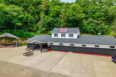 W626 Midway Road, Fountain City, WI 54629 - Photo 1