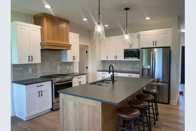 301 Somerby Parkway NE, Byron, MN 55920 - Photo 5