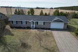 606 10th St W, Park Rapids, MN 56470 - Photo 1