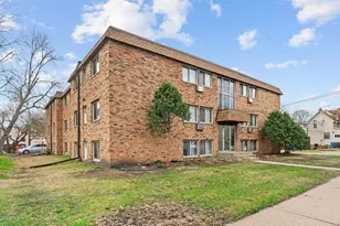 814 11th Ave SE, Minneapolis, MN 55414 - Photo 1