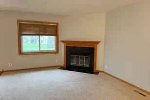 4326 Buckingham Ct, Vadnais Heights, MN 55127 - Photo 3