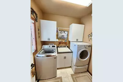 1808 Creekside Drive NE, Owatonna, MN 55060 - Photo 15