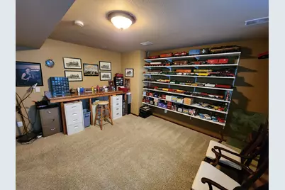 1808 Creekside Drive NE, Owatonna, MN 55060 - Photo 31