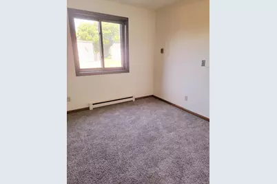 11 Park Street N #119, Fairfax, MN 55332 - Photo 11