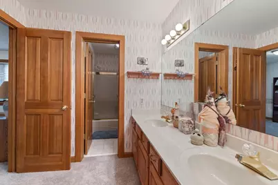 1405 Mayflower Drive, Northfield, MN 55057 - Photo 25