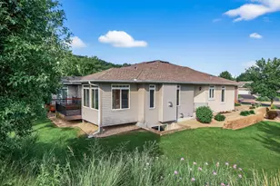 8821 Preserve Pl, Savage, MN 55378 - Photo 33