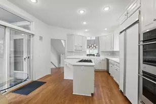 5541 W 70th St, Edina, MN 55439 - Photo 29