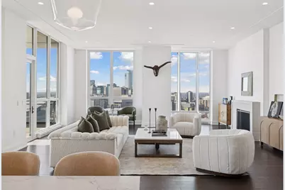 1111 W River Parkway #31B, Minneapolis, MN 55415 - Photo 1