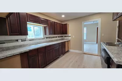 1133 Miller Avenue, Windom, MN 56101 - Photo 7