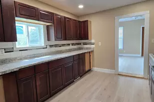 1133 Miller Ave, Windom, MN 56101 - Photo 7