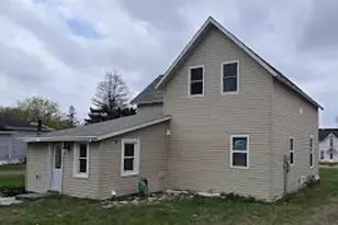 1133 Miller Ave, Windom, MN 56101 - Photo 3