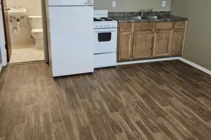 1205 S Sibley Ave, Litchfield, MN 55355 - Photo 7