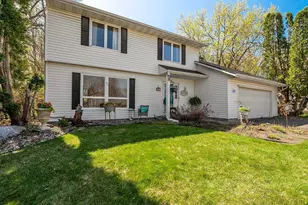 1713 James Pl, Burnsville, MN 55337 - Photo 1