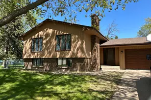 2748 Kent St, Roseville, MN 55113 - Photo 1