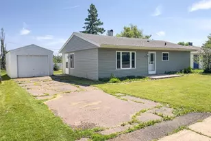 53 Edwards Dr, Silver Bay, MN 55614 - Photo 1
