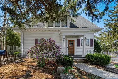 604 S Elm Avenue, Owatonna, MN 55060 - Photo 1