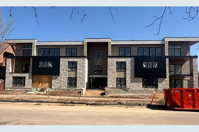150 Broadway Avenue S #2B, Wayzata, MN 55391 - Photo 1