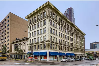 488 Wabasha Street N #403, Saint Paul, MN 55102 - Photo 1