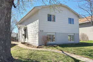205 24th Ave N, Saint Cloud, MN 56303 - Photo 1