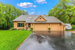 10210 183rd St W, Lakeville, MN 55044 - Photo 37