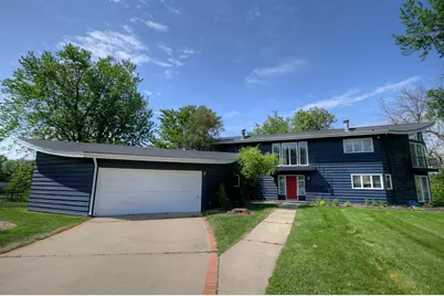 1224 Tee Up Lane, Red Wing, MN 55066 - Photo 1