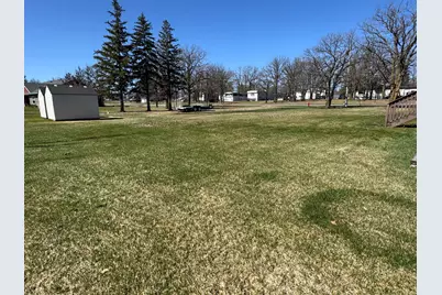 610 Tamarack Street, Badger, MN 56714 - Photo 27