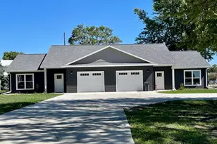 950 1st Ave, Edgerton, MN 56128 - Photo 1