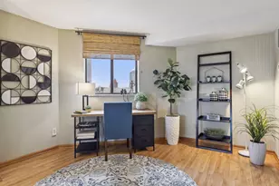 78 10th St E, Saint Paul, MN 55101 - Photo 19