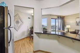 78 10th St E, Saint Paul, MN 55101 - Photo 13