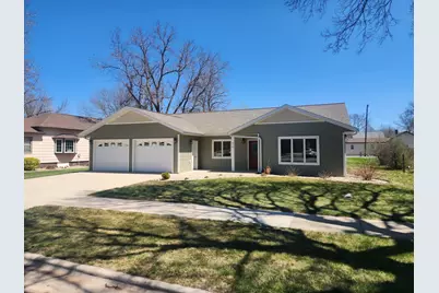 410 Main Street, Edgerton, MN 56128 - Photo 1