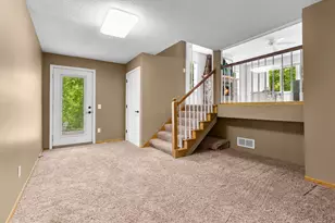 6140 Chaska Rd, Shorewood, MN 55331 - Photo 17