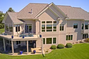 309 Lindsay Rd, Hudson, WI 54016 - Photo 3