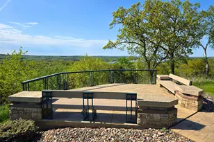 309 Lindsay Rd, Hudson, WI 54016 - Photo 101