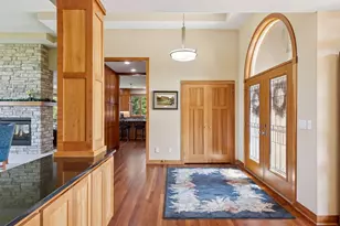 309 Lindsay Rd, Hudson, WI 54016 - Photo 9