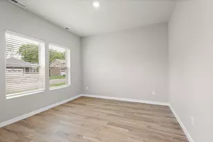 684 Aspen Ln, Montrose, MN 55363 - Photo 7