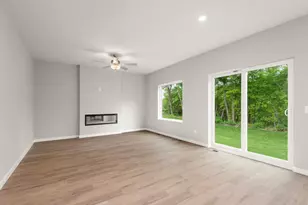 685 Aspen Ln, Montrose, MN 55363 - Photo 3