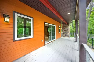 21 Red Fox Rd, North Oaks, MN 55127 - Photo 7