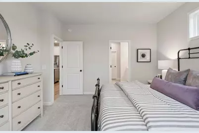 12439 Drayton Trail, Apple Valley, MN 55124 - Photo 21