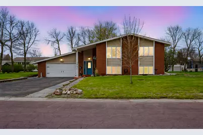 1840 Red Leaf Court, Windom, MN 56101 - Photo 1