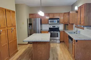 1159 Fallbrook Ln, Woodbury, MN 55125 - Photo 5