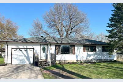 1118 Division Street N, Clara City, MN 56222 - Photo 1